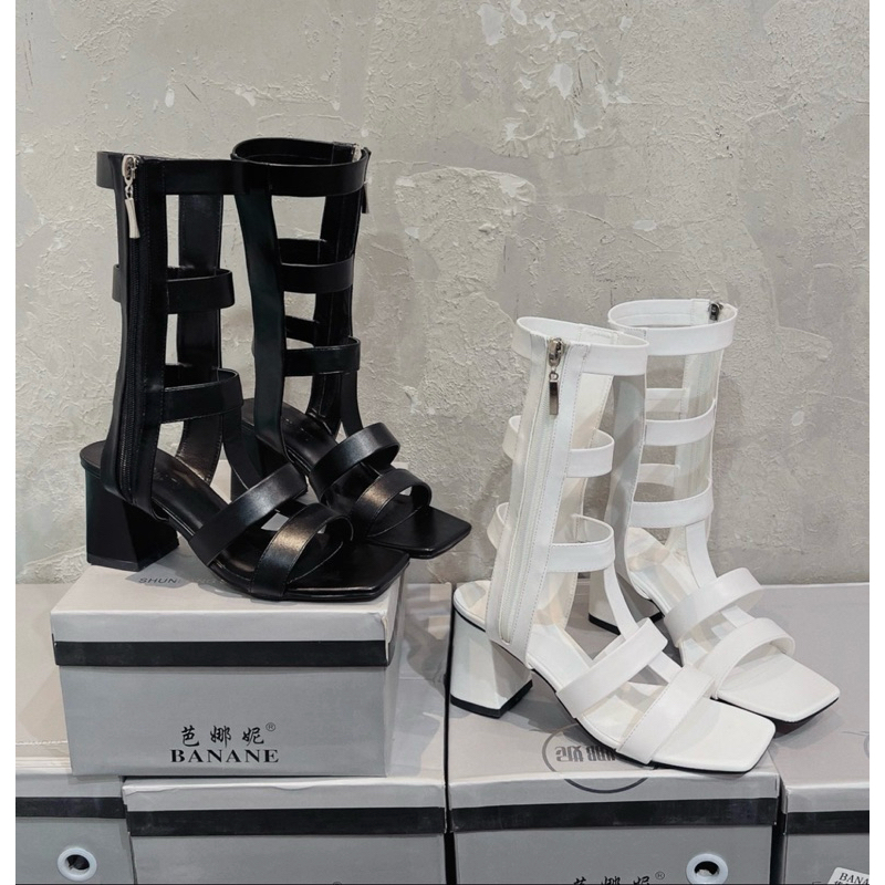 Sẵn Hàng /Giày Sandal dây chiến binh đế vuông cao 5cm màu đen trắng đi sang xịn hàng fullbox siêu đẹp
