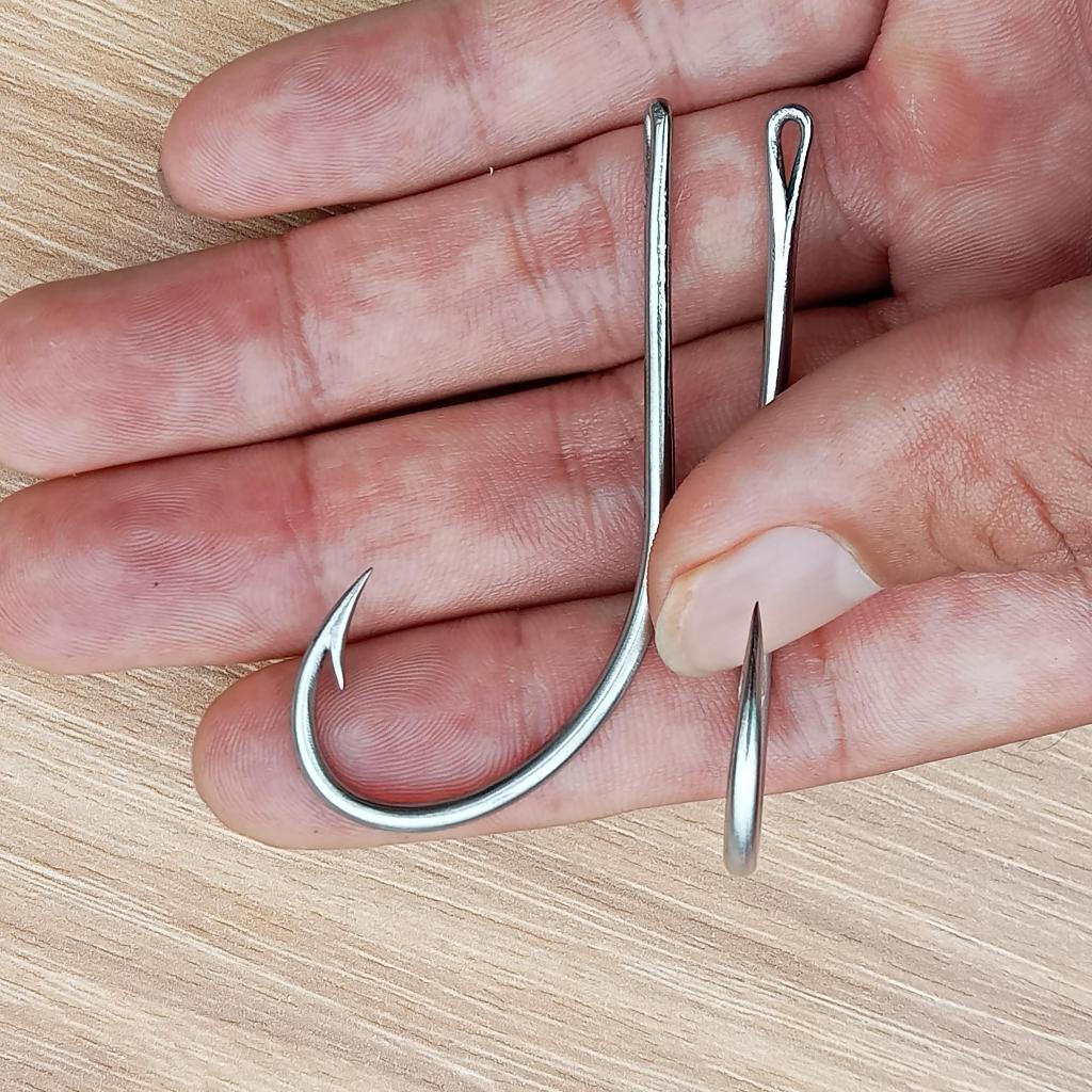 Lưỡi câu cà mau thép trắng 2.4mm 1.8mm