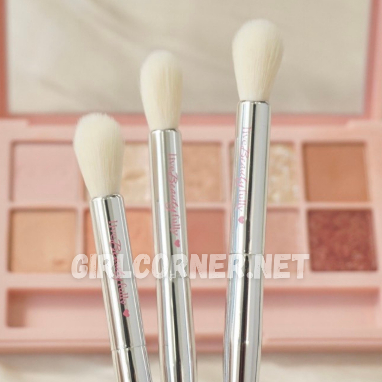 Cọ tan màu mắt IT Cosmetics By Ulta Blending Brush