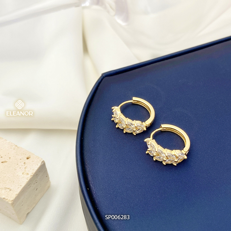 Bông tai nữ chuôi bạc 925 Eleanor Accessories hình lá đính đá phụ kiện trang sức khuyên tai 6283