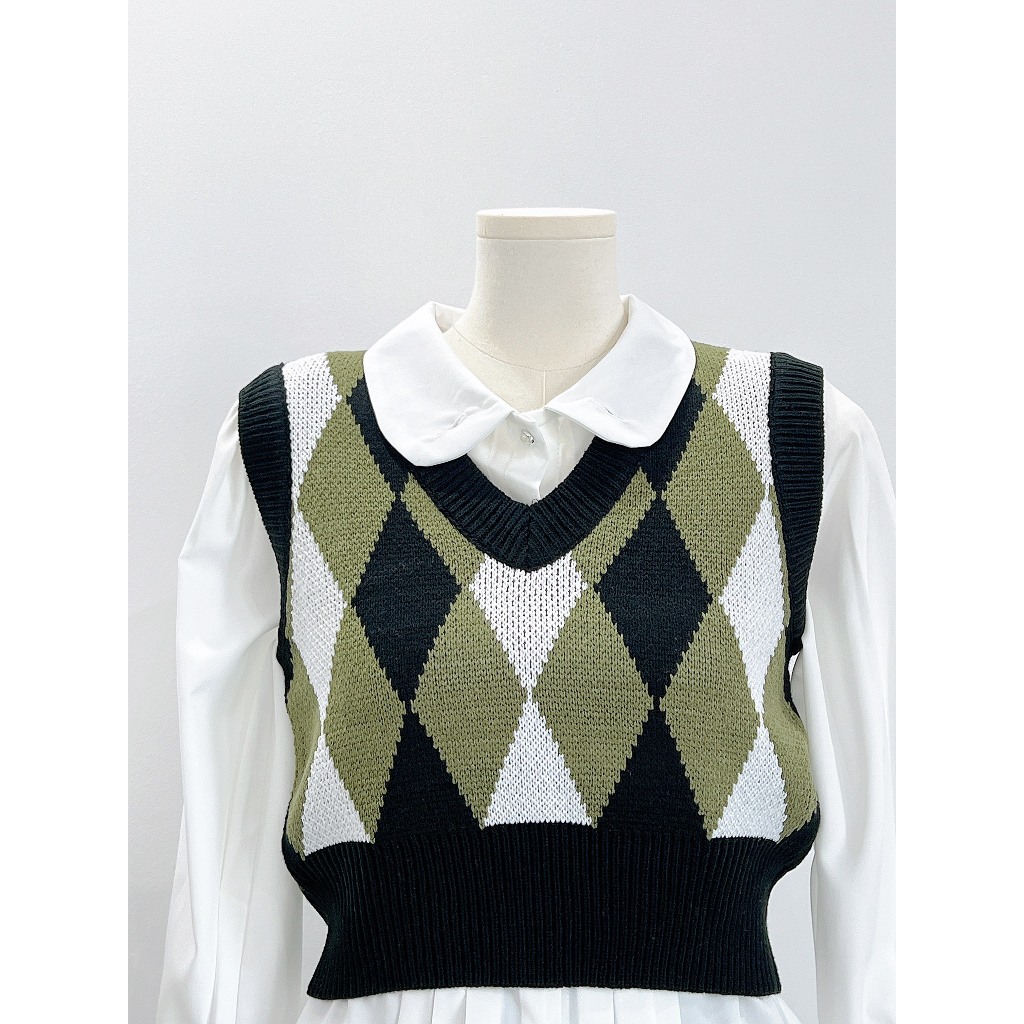 Áo gile nữ ulzzang họa tiết phối màu hình trám đen xanh trắng - 247store.vn - AogiletramdenxanhGL10_P6K1