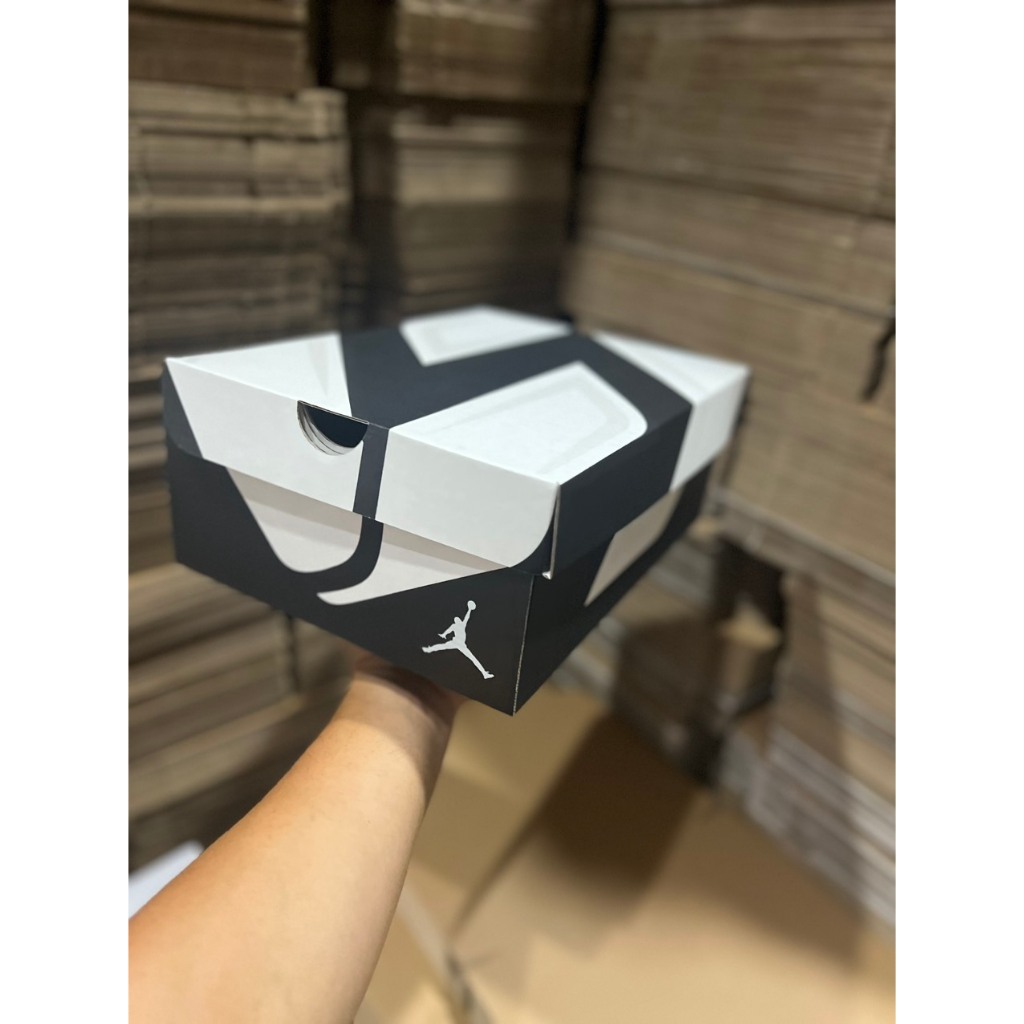 HỘP ĐỰNG GIÀY, DÉP NIKE JORDAN CHUẪN HÃNG NHƯ HÌNH