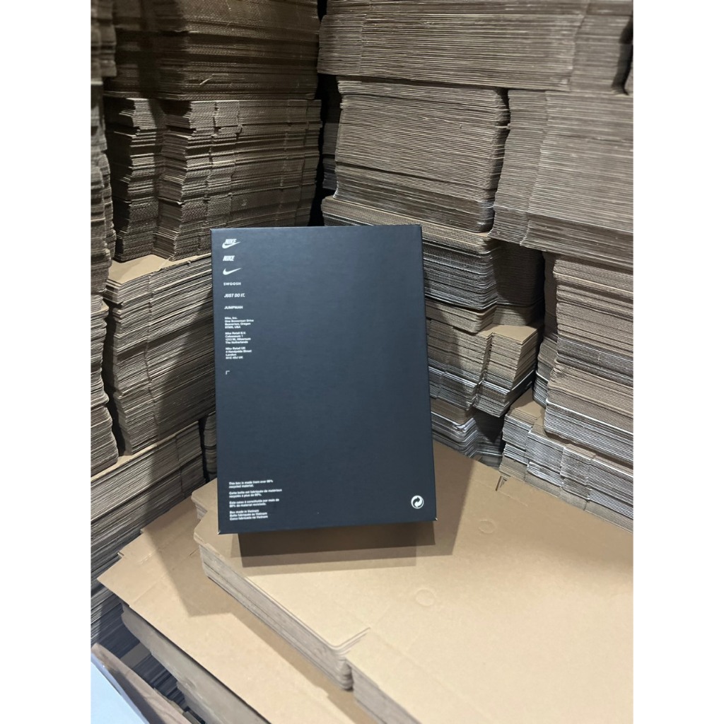 HỘP ĐỰNG GIÀY, DÉP NIKE JORDAN CHUẪN HÃNG NHƯ HÌNH