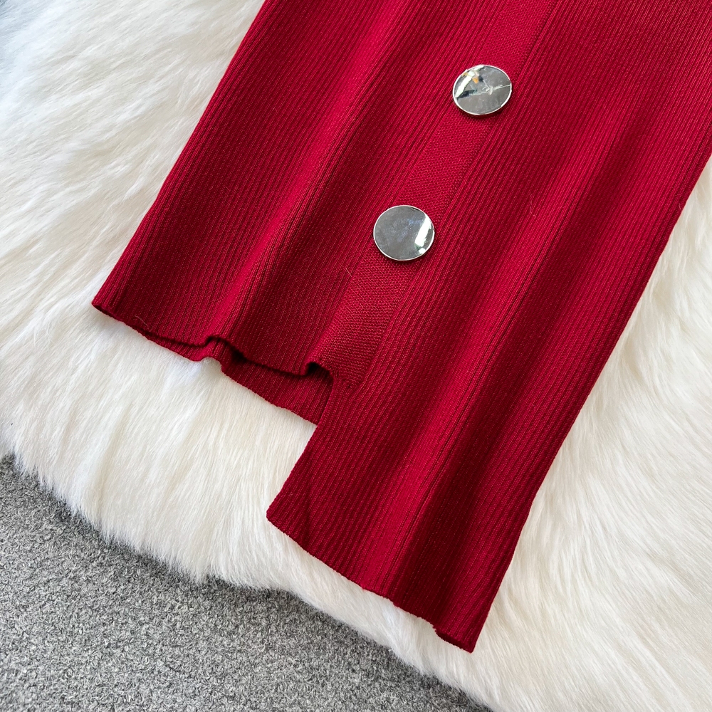 Đầm len phối cúc lệch tà cho nữ