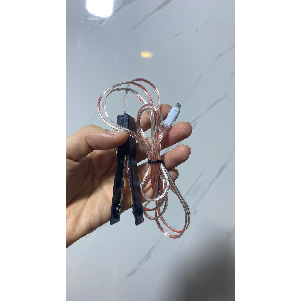 CÒ BẤM VÀ ĐẾ KẸP CÒ