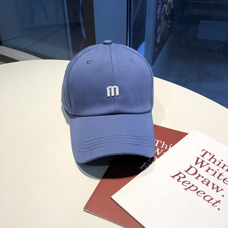 Mũ lưỡi trai cotton, nón lưỡi trai thêu chữ M trời trang unisex