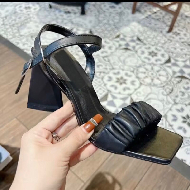 Giày Cao Gót Sandal Quai Ngang Nhún Cao 7 Phân Dây Cài Gót Tam Giác