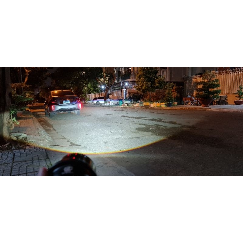 Bộ bi gầm LED cho INNOVA 2006 - 2011 lắp như zin