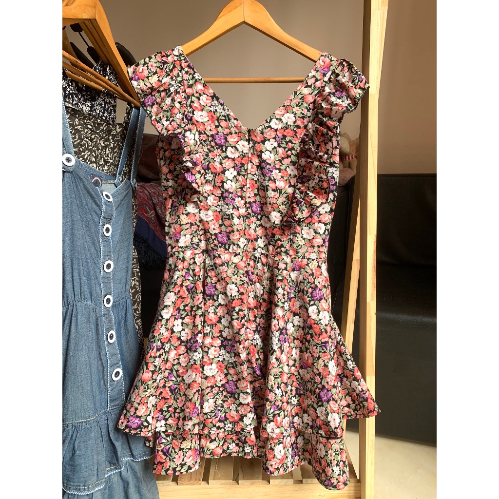 [2hand] Đầm kate hoa viền bèo tay áo No Brand
