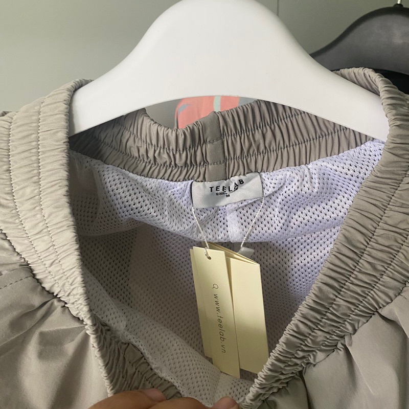 Quần Short Dù Teelab Xám
