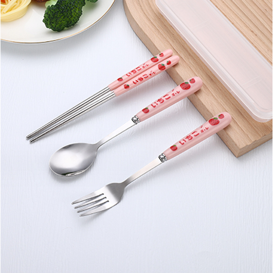 Bộ thìa dĩa đũa dâu tây BTDD3a có hộp đựng văn phòng du lịch dã ngoại