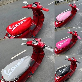 Trùm Yên Xe Máy Cho Vespa Bằng Da Kèm Bọc Tay Cao Cấp