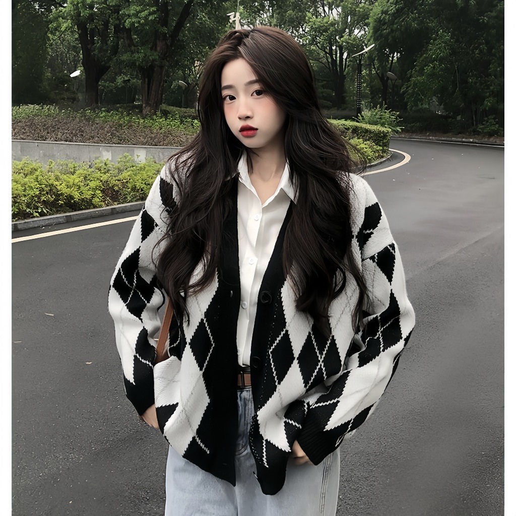 Áo Khoác Cardigan Nỉ Họa Tiết Kẻ Ô Trám 2 Màu Đen Hồng