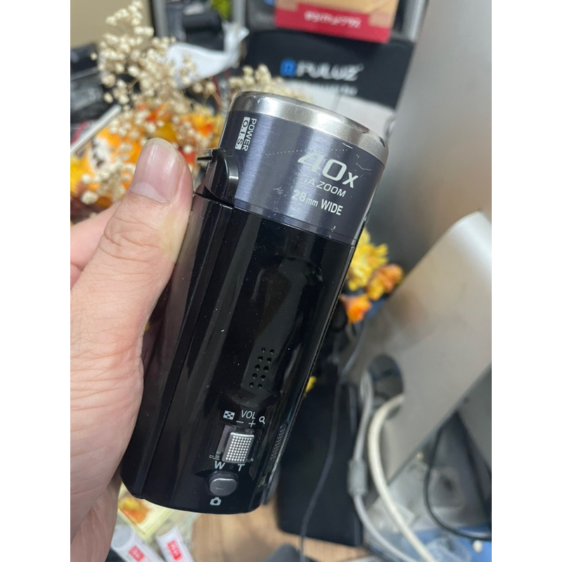 Máy quay phim Panasonic HDC TM90 zoom 40x