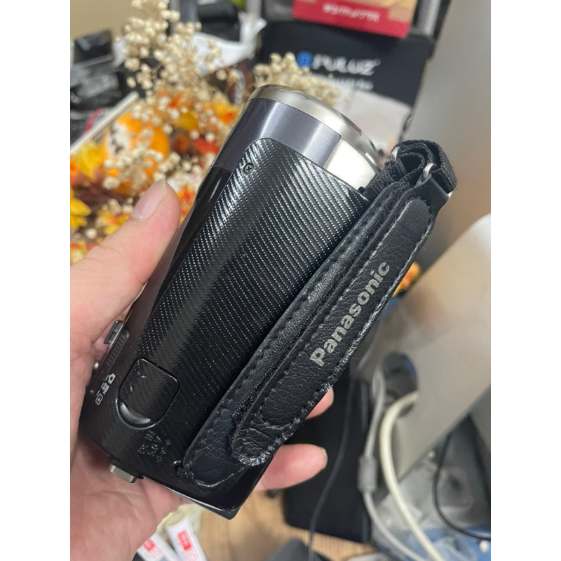 Máy quay phim Panasonic HDC TM90 zoom 40x