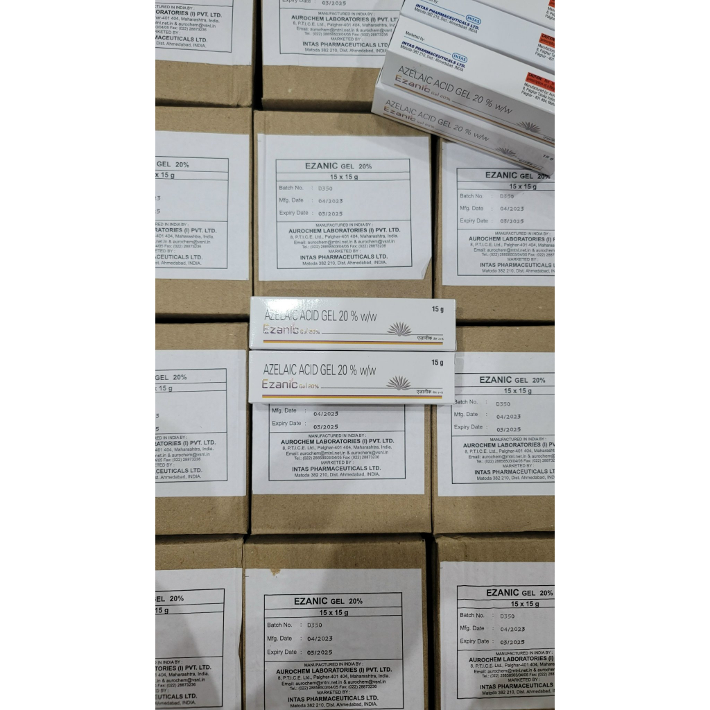 Chấm mụn Azelaic Acid 20% Ezanic gel giúp hỗ trợ giảm mụn mờ thâm dưỡng trắng cho da - Hộp 15g - UNIFA - Uy Phat Pharma