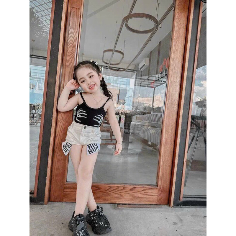 Sét bàn tay cho bé gái