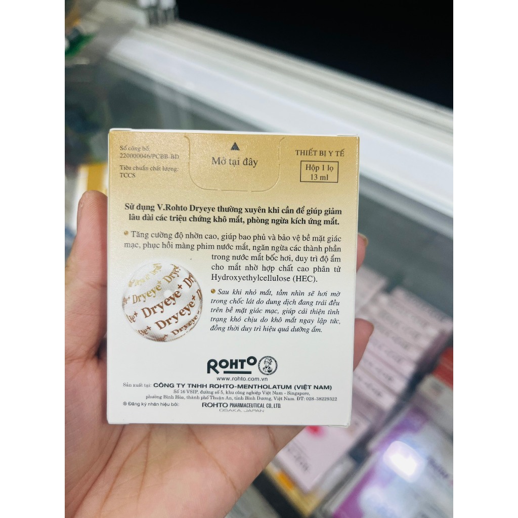 Dung Dịch Nhỏ Mắt Rohto Dryeye Cho Mắt Khô 13ml