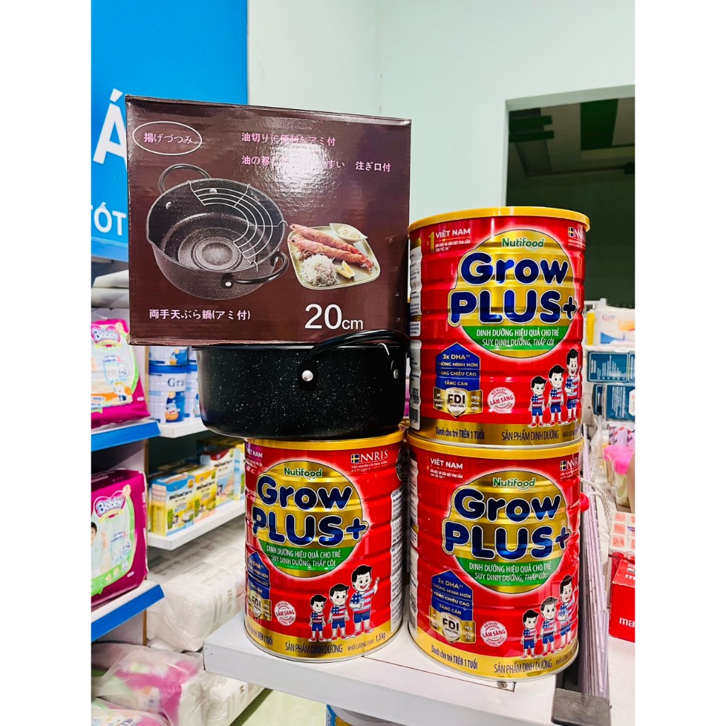 Sữa Nutifood Grow Plus Đỏ,xanh 1.5kg