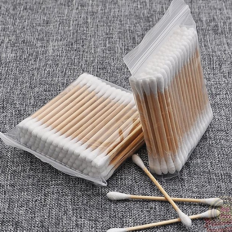 100 Cây Tăm Bông Thân Gỗ Ngoáy Tai , Nặn Mụn , Chà Mực Phun Xăm