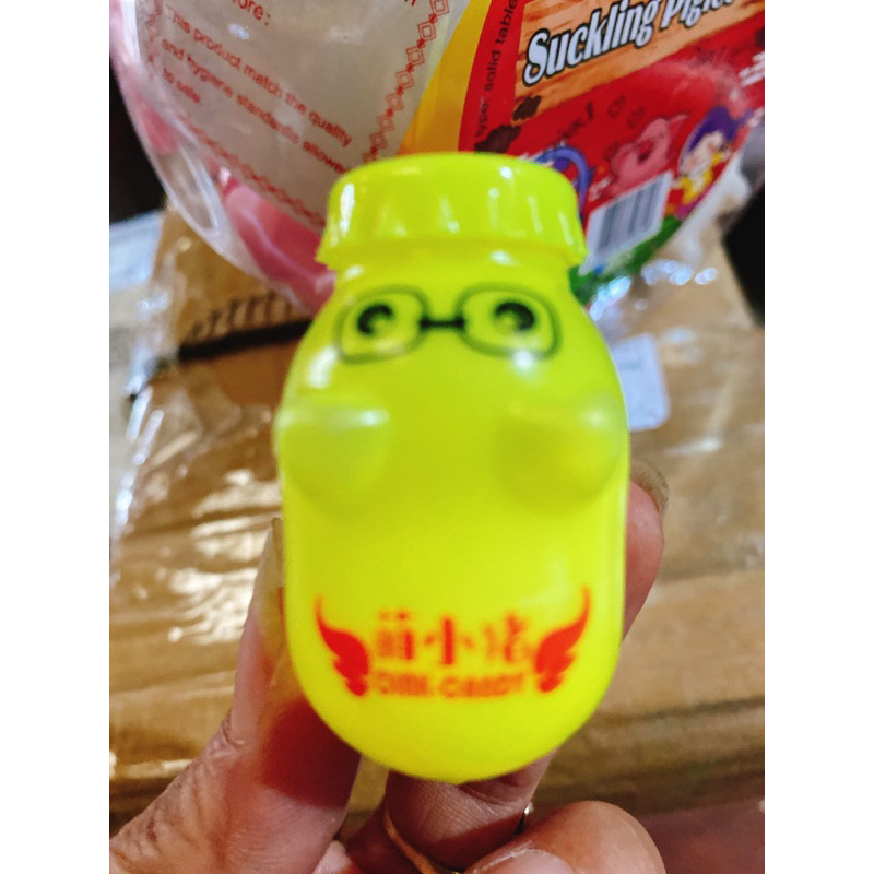 Sỉ hộp 30 lọ kẹo xê hình con heo xinh xắn