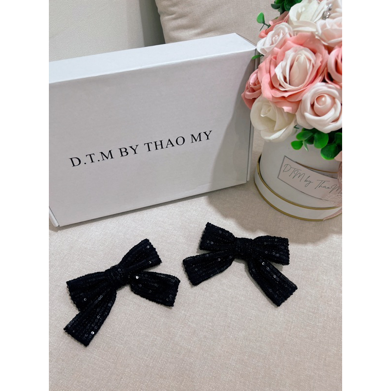 Nơ cài áo dạ tweed thủ công thiết kế DTMbyThaoMy