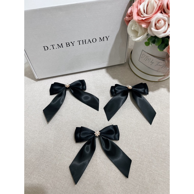 Nơ cài áo dạ tweed thủ công thiết kế DTMbyThaoMy