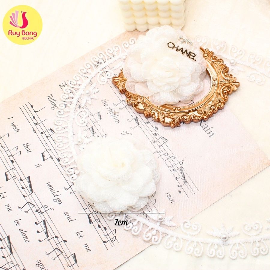 Hoa voan xốp nhăn dùng làm hoa cài áo, kẹp tóc...