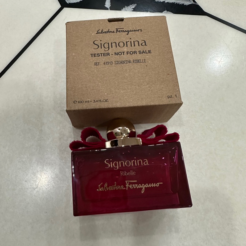Nước hoa Salvatore Ferragamo Signorina Ribelle EDP 100ml .Tester FGM41919