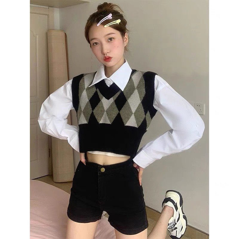 Áo len ghi lê kiểu hàn form vừa basic - Retrostyle.vn - AogiletramdenxanhGL10_P6K1