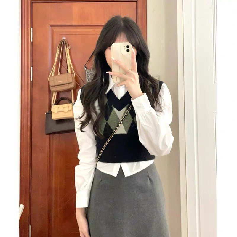 Áo len ghi lê kiểu hàn form vừa basic - Retrostyle.vn - AogiletramdenxanhGL10_P6K1