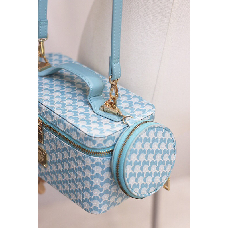 Túi đeo chéo dáng hộp kèm ví nhỏ màu sắc nhẹ nhàng xinh phù hợp đi chơi