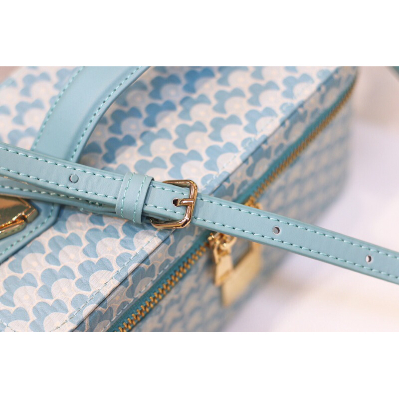 Túi đeo chéo dáng hộp kèm ví nhỏ màu sắc nhẹ nhàng xinh phù hợp đi chơi