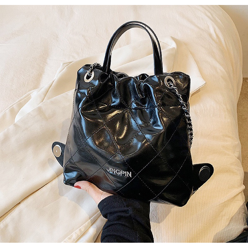 Túi xách nữ đeo chéo khoác vai kiểu balo hàng QCCC