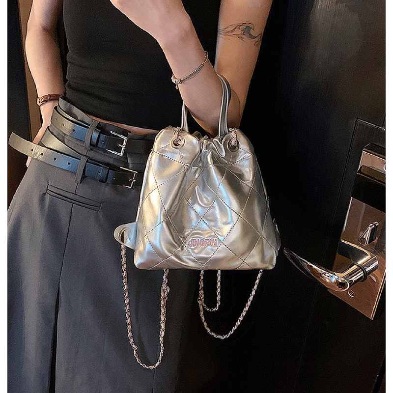 Túi xách nữ đeo chéo khoác vai kiểu balo hàng QCCC