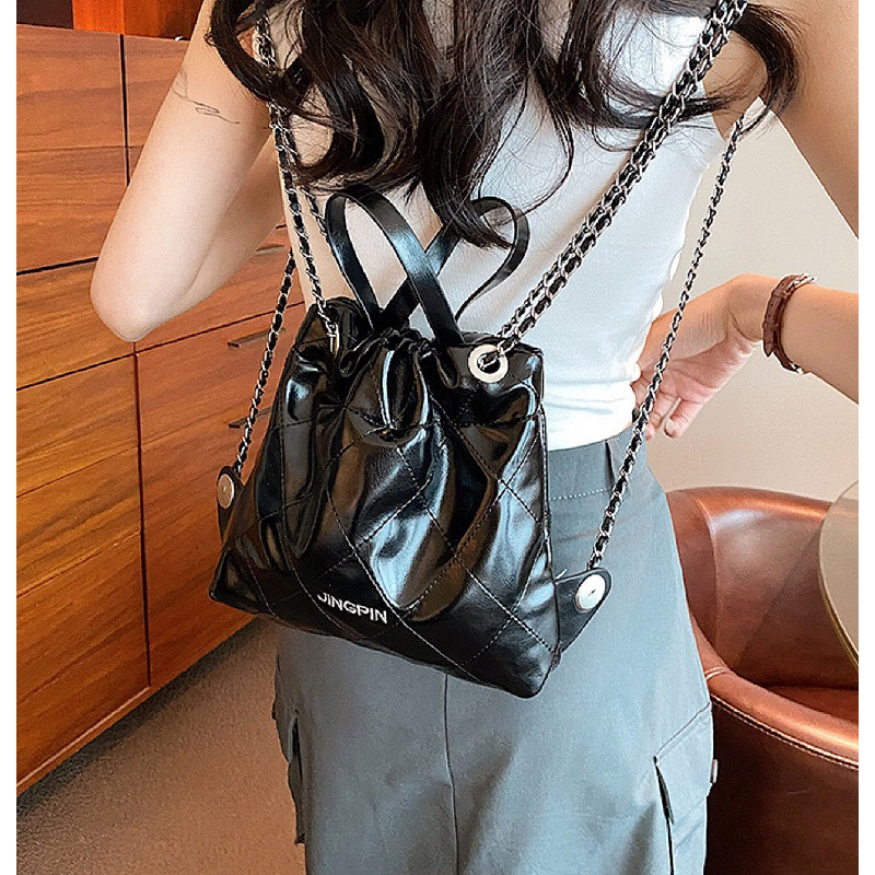 Túi xách nữ đeo chéo khoác vai kiểu balo hàng QCCC