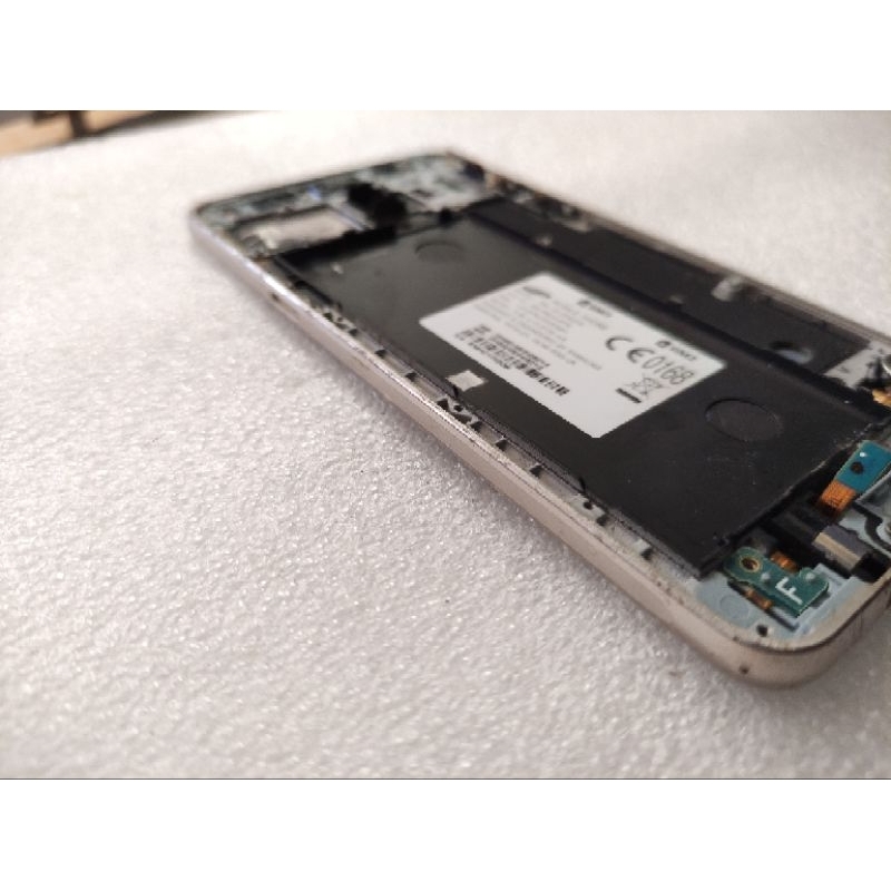 Màn Hình Samsung J510  Đã Qua Sử Dụng