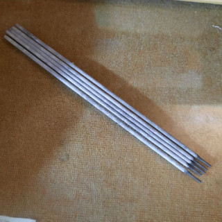 Bộ 5 que hàn gang chuẩn 3.2mm hàn ngon