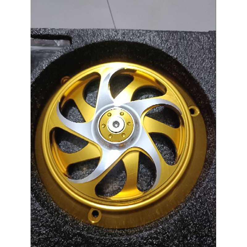 Ốp Quạt Gió CNC xoáy cho Vespa/vision/scoopy/Janus/Grande Full nhôm CNC Nổ Máy là Xoay