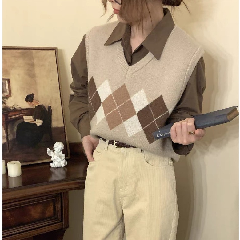 Áo Gile Nữ Chất Len Lông Cừu Mềm Mịn Cao Cấp Hoạ Tiết Kẻ Caro Quả Trám Phong Cách Vintage, Áo Len Không Tay Vintage