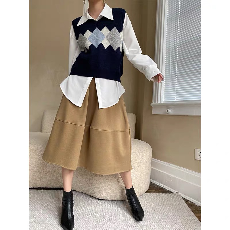 Áo Gile Nữ Chất Len Lông Cừu Mềm Mịn Cao Cấp Hoạ Tiết Kẻ Caro Quả Trám Phong Cách Vintage, Áo Len Không Tay Vintage