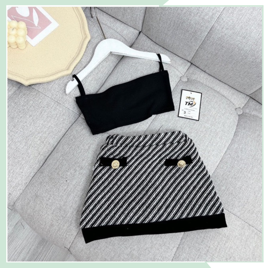 Bộ dạ thu đông cho bé, áo khoác dạ kẻ dài tay, chân váy dạ kèm áo hai dây đen cho bé gái BBG113