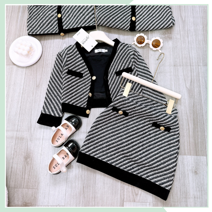 Bộ dạ thu đông cho bé, áo khoác dạ kẻ dài tay, chân váy dạ kèm áo hai dây đen cho bé gái BBG113