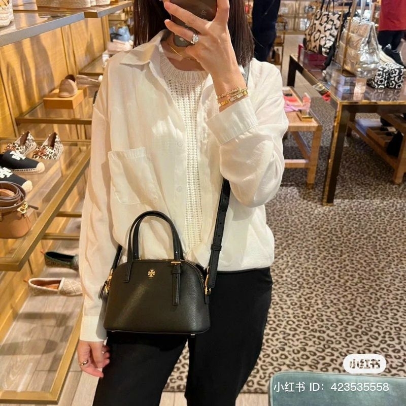 ✨✨TORY BURCH EMERSON DOME SATCHEL . Túi Tory dáng hến sang trọng, đẳng cấp