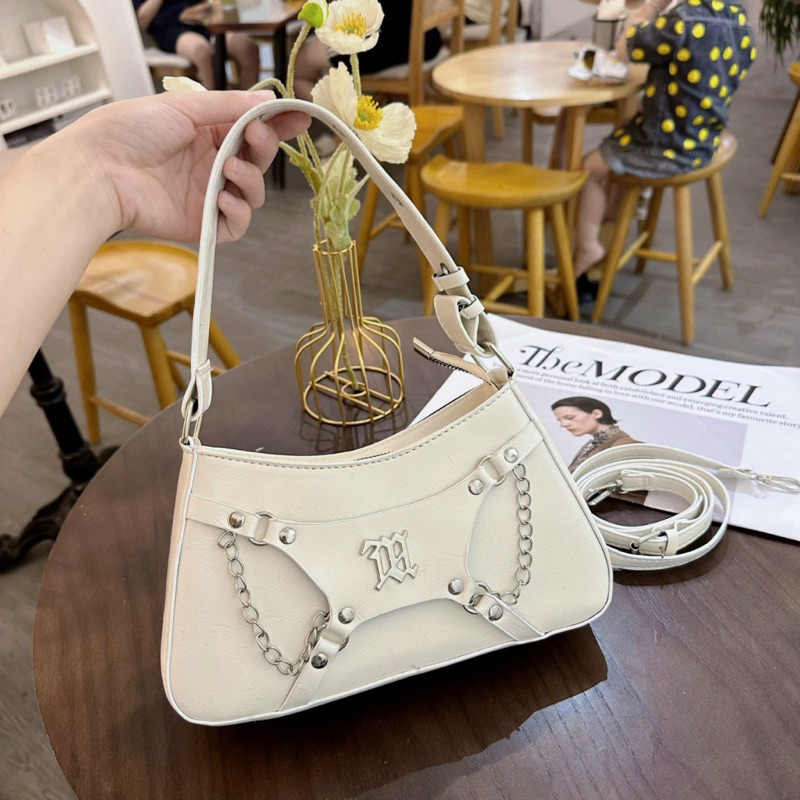 Túi xách đeo vai,đeo chéo,phối dây xích thời trang giá rẻ. ST0065