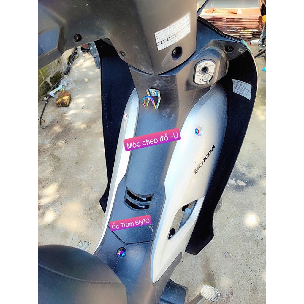 Móc Treo Đồ Inox 7 màu  dành cho mọi loại Xe Máy,Moto,xe đạp