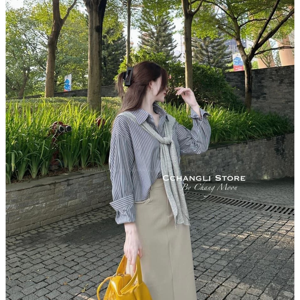 Set Bộ Đồ Nữ Áo Sơ Mi Kẻ Sọc Xanh Dài Tay Phối Khăn Quàng Mix Chân Váy Kaki Chéo Giãn Nhẹ Dáng Dài Freesize