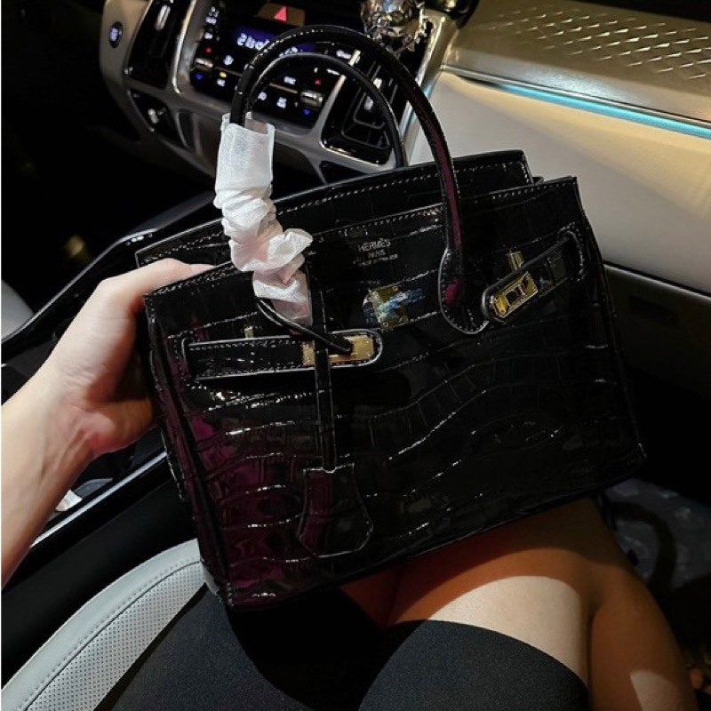 Túi hm.m túi cầm tay size 25 bikin da rắn hàng loại 1  quảng châu, làm túi cầm tay đeo chéo đi làm túi công sở thời tran