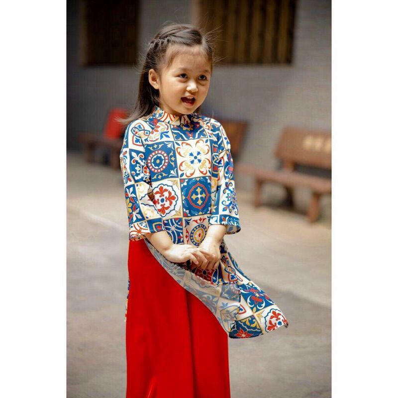 Áo dài cho bé gái