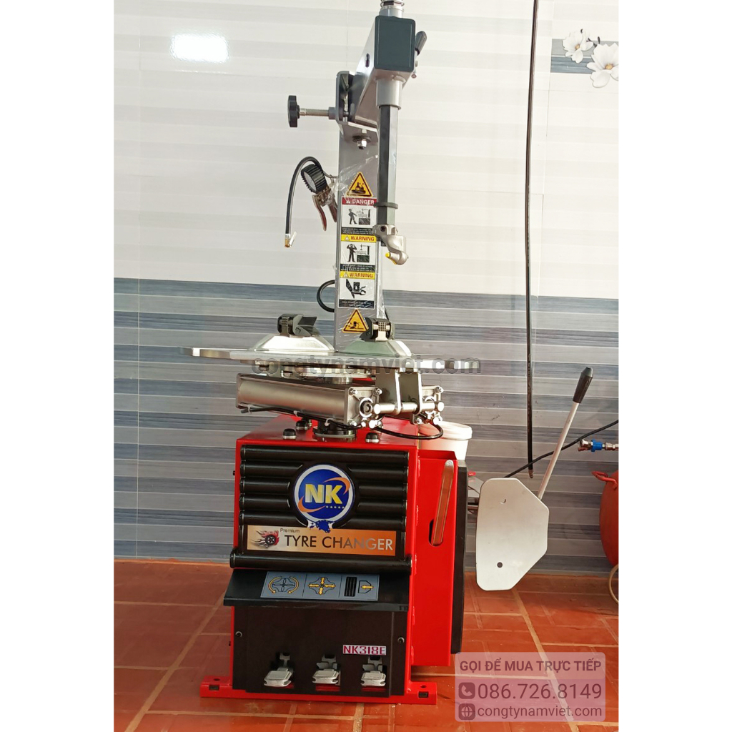 Máy tháo vỏ xe, máy ra vào lốp xe tay ga, xe máy, ô tô NK NK318E